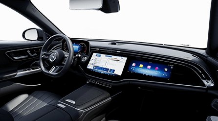 Cockpit der E-Klasse mit durchgehendem Display
